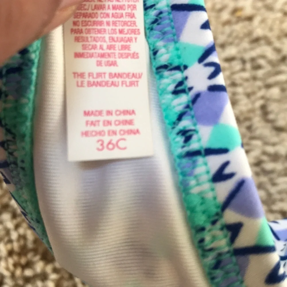 VICTORIA'S ’s SECRET paisley strapless bikini top
